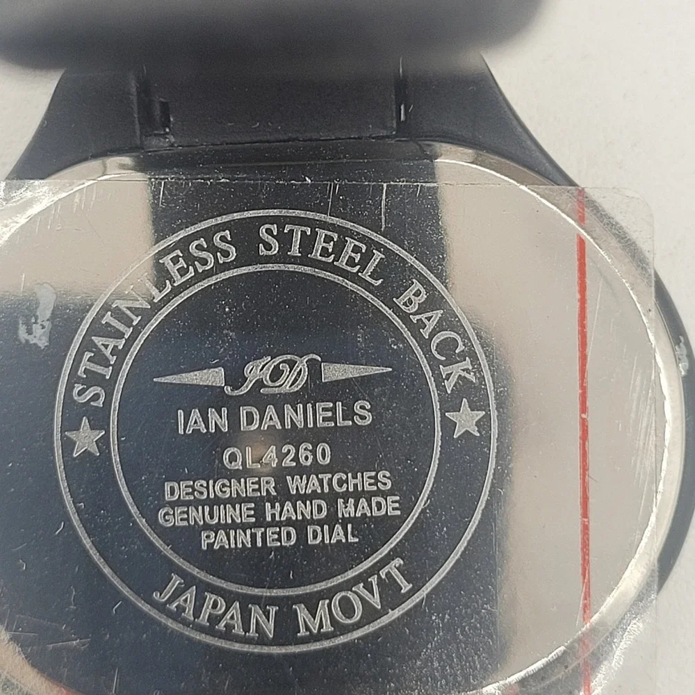 NIB Ladies Ian Daniels Mother of Pearl Dial Beach Theme Quartz Watch NEW BATTERY